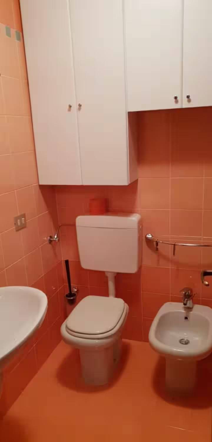 Det første baderommet i Villa Oppilia